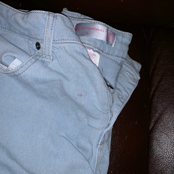 Jeans Bundle - Picture 2 of 6